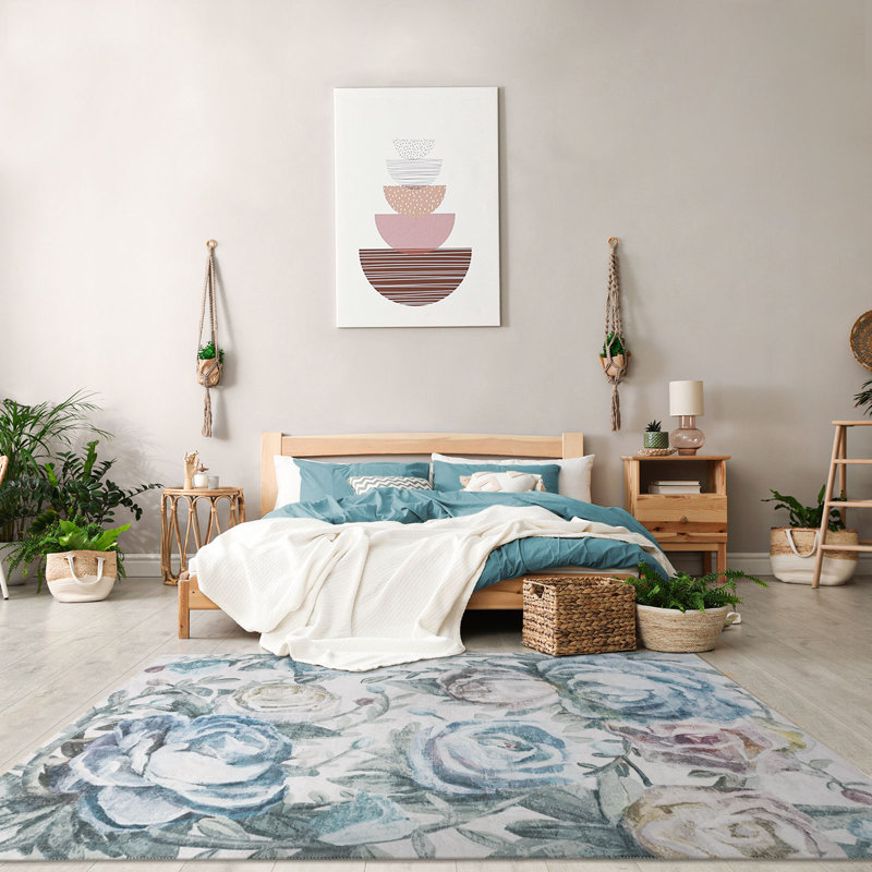 Blue and Ivory Floral Synthetic Washable 5' x 7' Area Rug