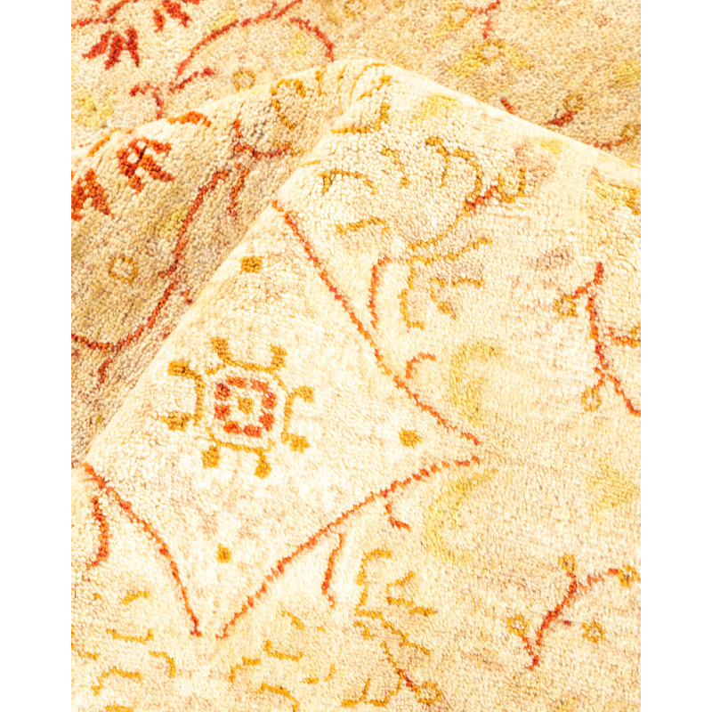 Classic One-of-a-Kind 6' 0" x 6' 3" Hand Knotted Area Rug