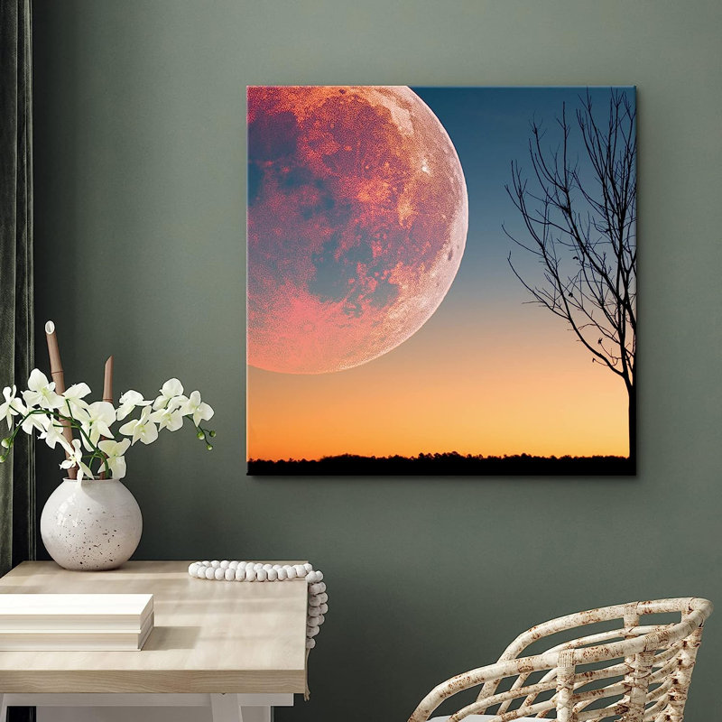 Reproduction sur toile d'une lune de sang sur un coucher de soleil d'automne sur une forêt, H 12 po x l 12 po x P 1,5 po