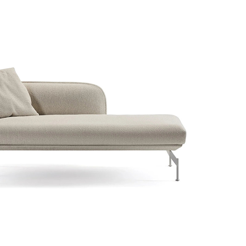 Chaise en pin massif et élégant, Accoudoir à gauche (vu de face)