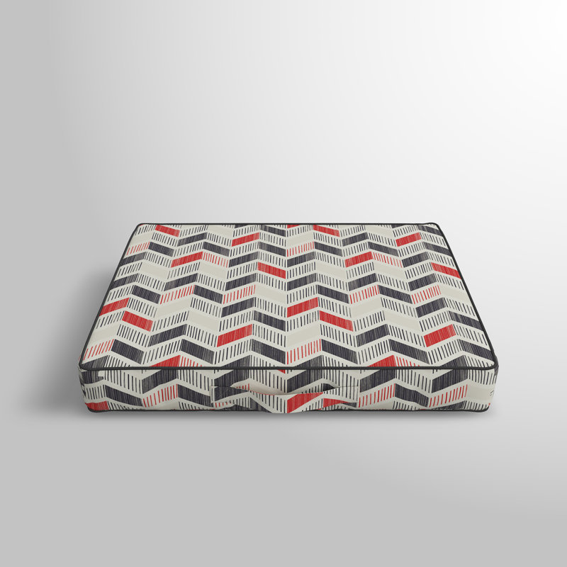 Polyester Pet Bed, Small (68.6cm W x 50.8cm D x 10.2cm H)