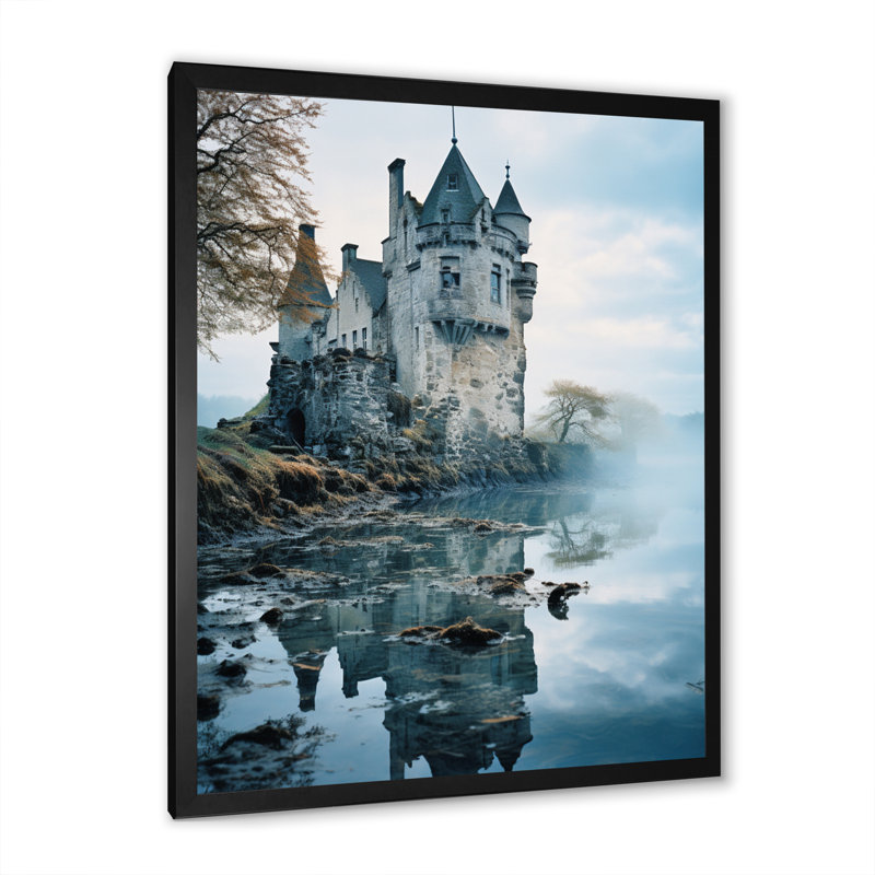 Broglen Castles Dreamy Reflections IV, reproduction d'art sur toile, H 44 po x l 34 po x P 1,5 po, Cadre photo noir
