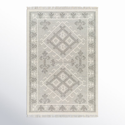 Saber Wool Southwestern Indoor Rug