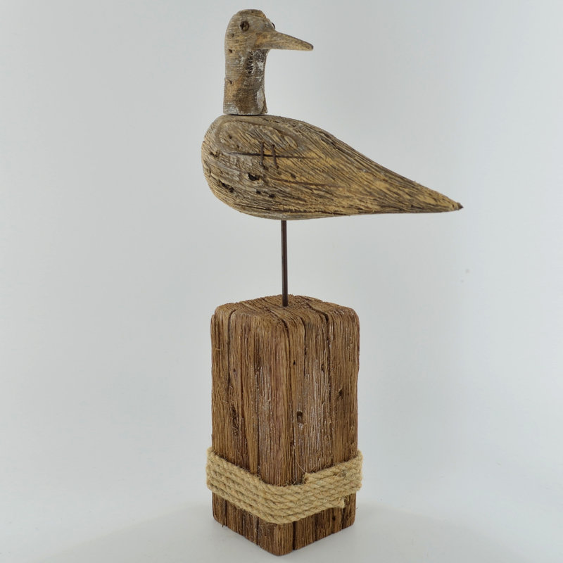 Miriam Seagull on Post Driftwood Style