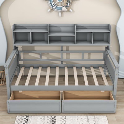 Nadirah Daybed