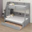 Lit simple superposé au dessus d'un lit double avec lit gigogne et escalier de rangement USB, lit escamotable, barrière de sécurité et tablettes de rangement-1115139288