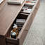 Table basse simple en bois massif
