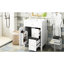 Meuble-lavabo de 24 po avec lavabo encastré en céramique, portes à fermeture en douceur, rangement intelligent pour les serviettes et poignées en alliage d'aluminium à double fonction avec pied en bois massif