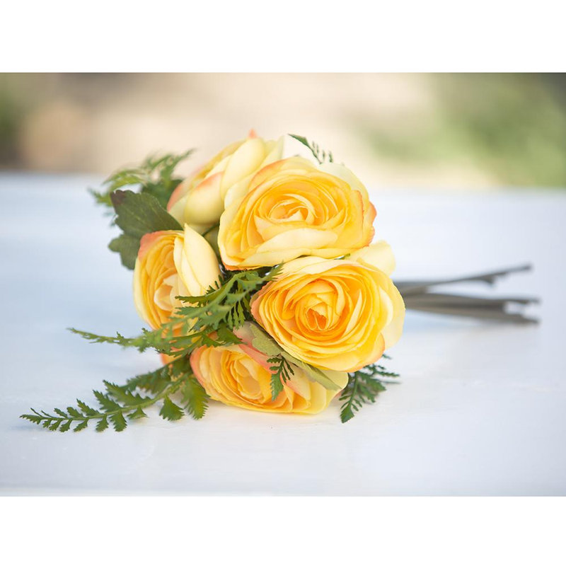 14"RANUNCULUS BOUQUET YE
