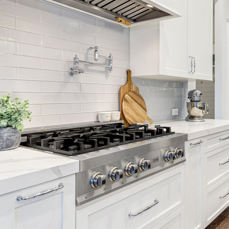 ZLINE 36" Porcelain Gas Stovetop in Fingerprint Resistant with 6 Gas Burners, Stainless Steel