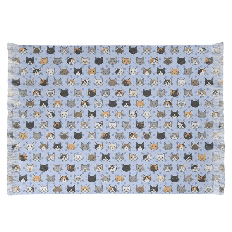 Tapis bleu zone kitty Mcguigan, Oui