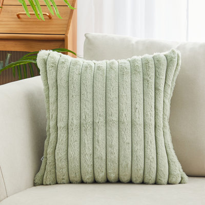 Housse de coussin carré en fausse fourrure