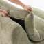 Fauteuil moderne avec assise moelleuse-670816125