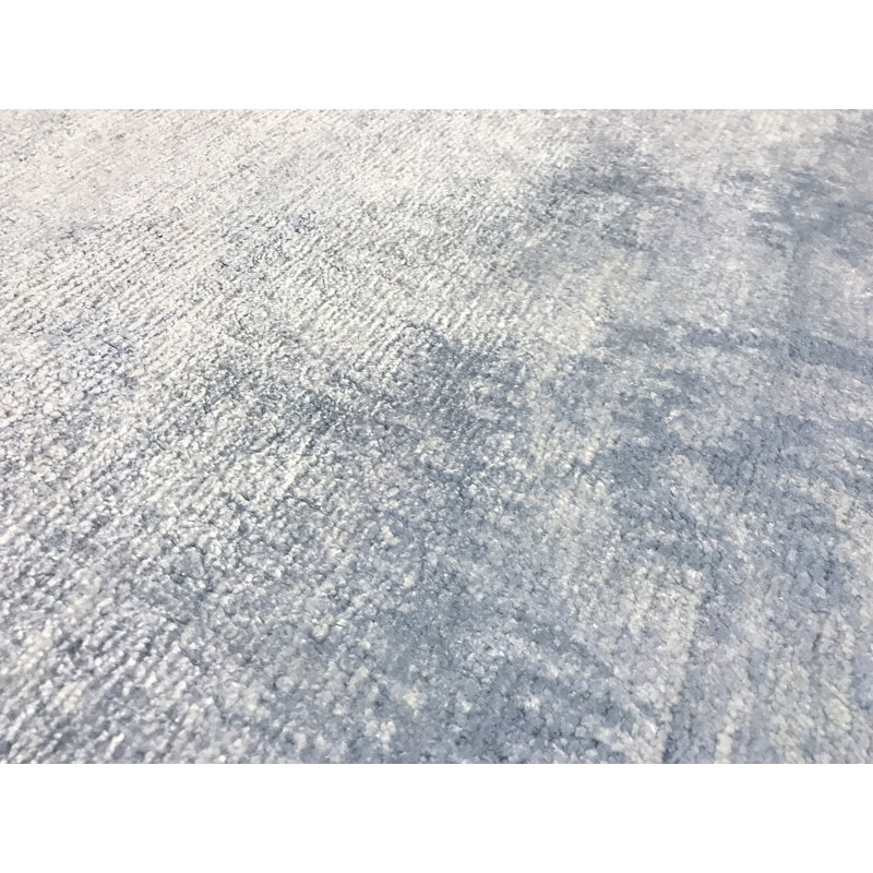 Damask Area Rug in Blue