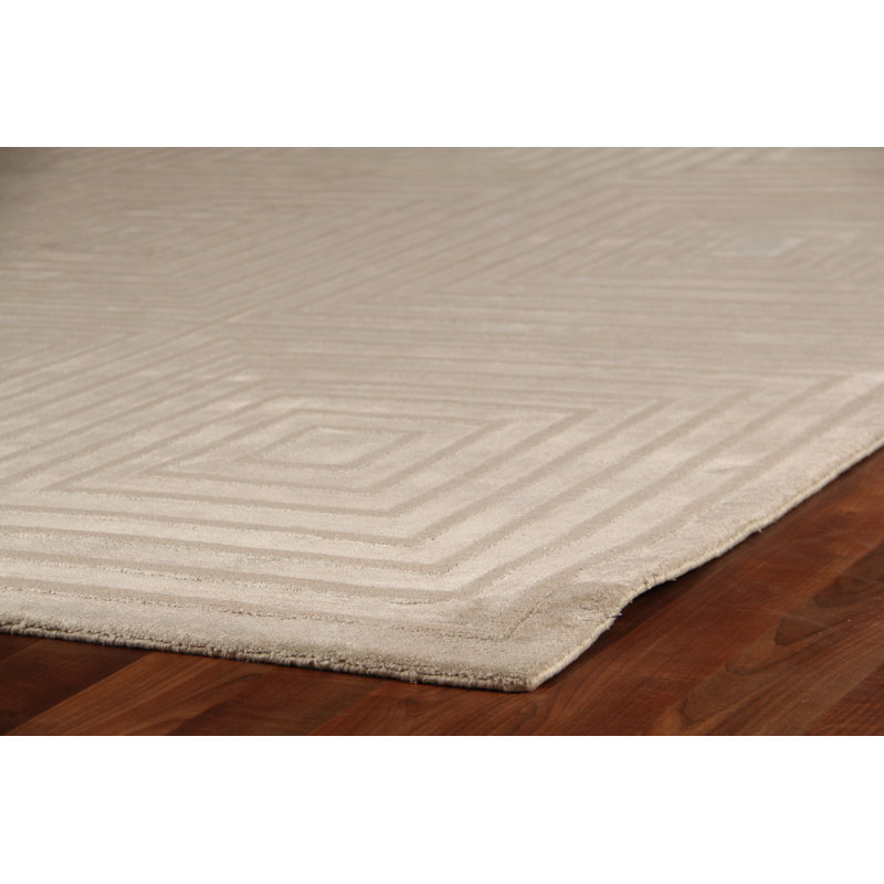Dove Embossed Geometric Area Rug in Silver, Rectangle 6' x 9'