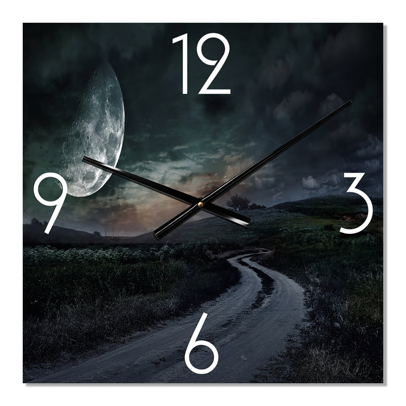 Horloge murale de campagne à travers la prairie sous la pleine lune, Grand