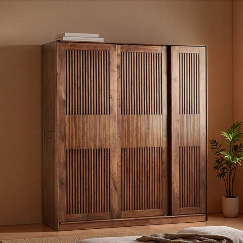 Simple And Retro Wardrobe