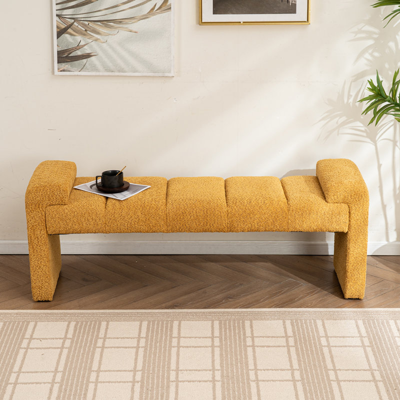 Banc rembourré 60 po avec accoudoirs et capitonné Laytona, Yellow