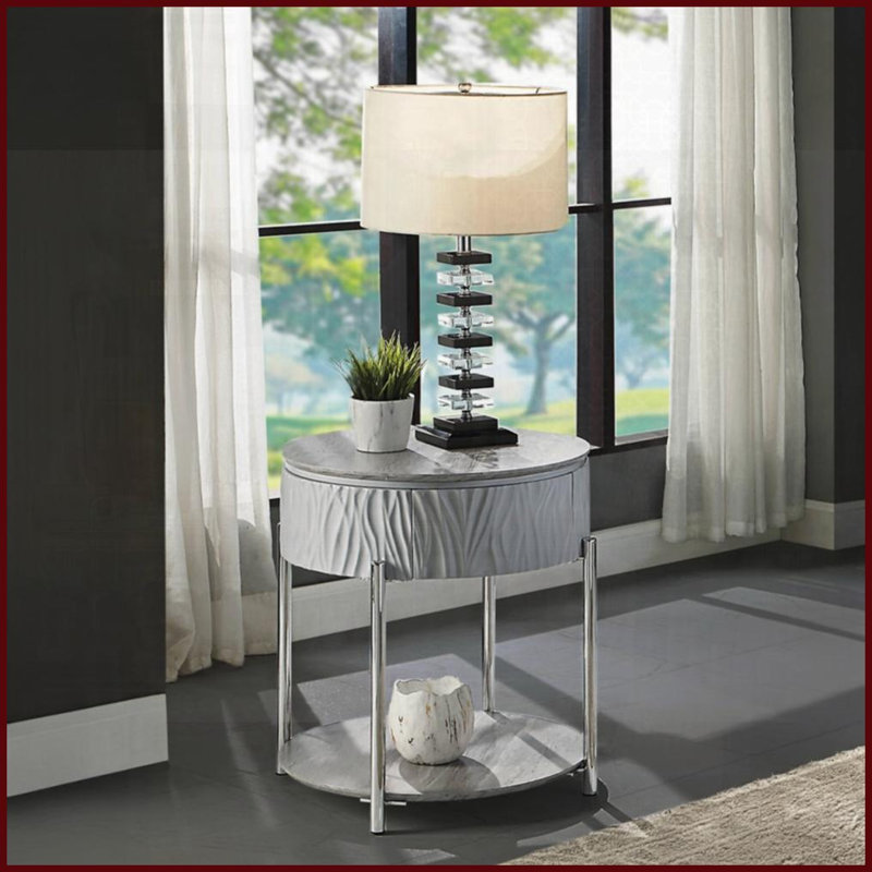 Table basse grise très brillante avec pieds chromés - rangement peu encombrant Design moderne