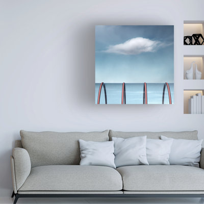 Gilbert Claes  Nubes Rotunda Canvas Art