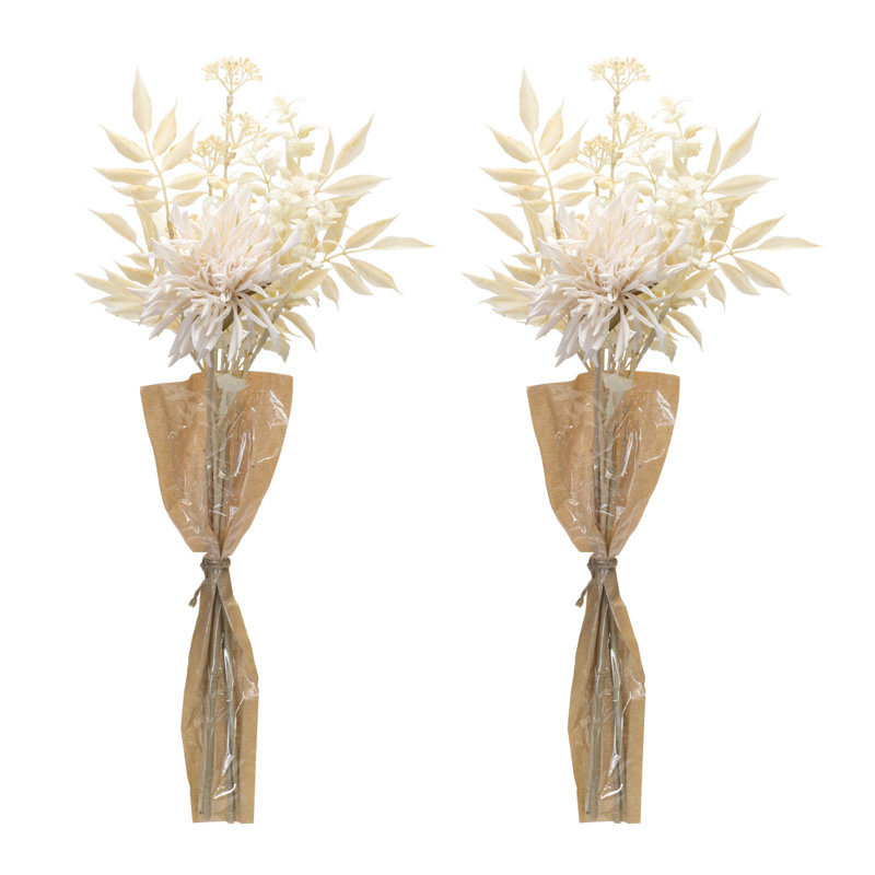 Bouquet de chrysanthèmes blanchis