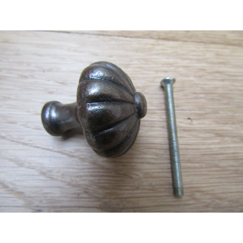 Clem 30mm Pumpkin Fluted Novelty Knob, Antique Iron