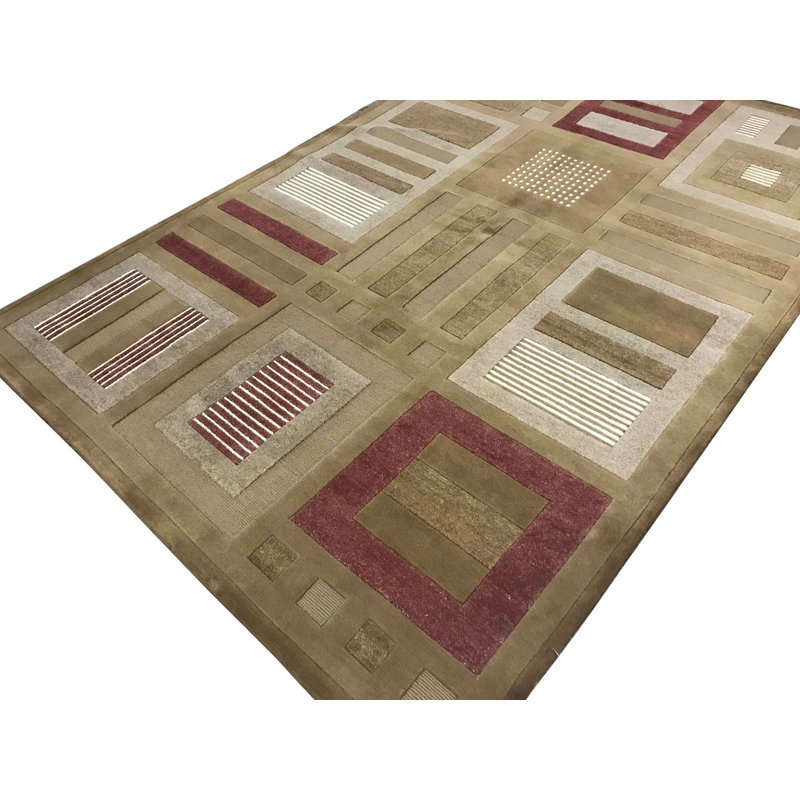 Himalayan Geometric Area Rug in Brown/Rust