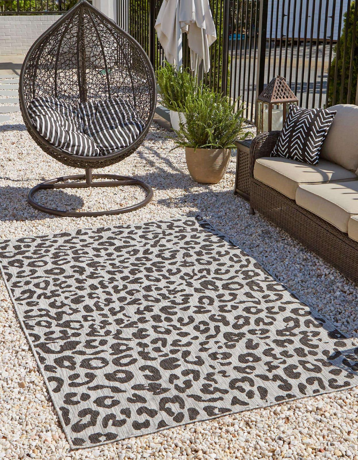 Mercer41 Angjelin Animal Print Charcoal Indoor / Outdoor Area Rug ...