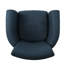 Fauteuil club bleu marine avec tissu fin et pieds en bois de bouleau
