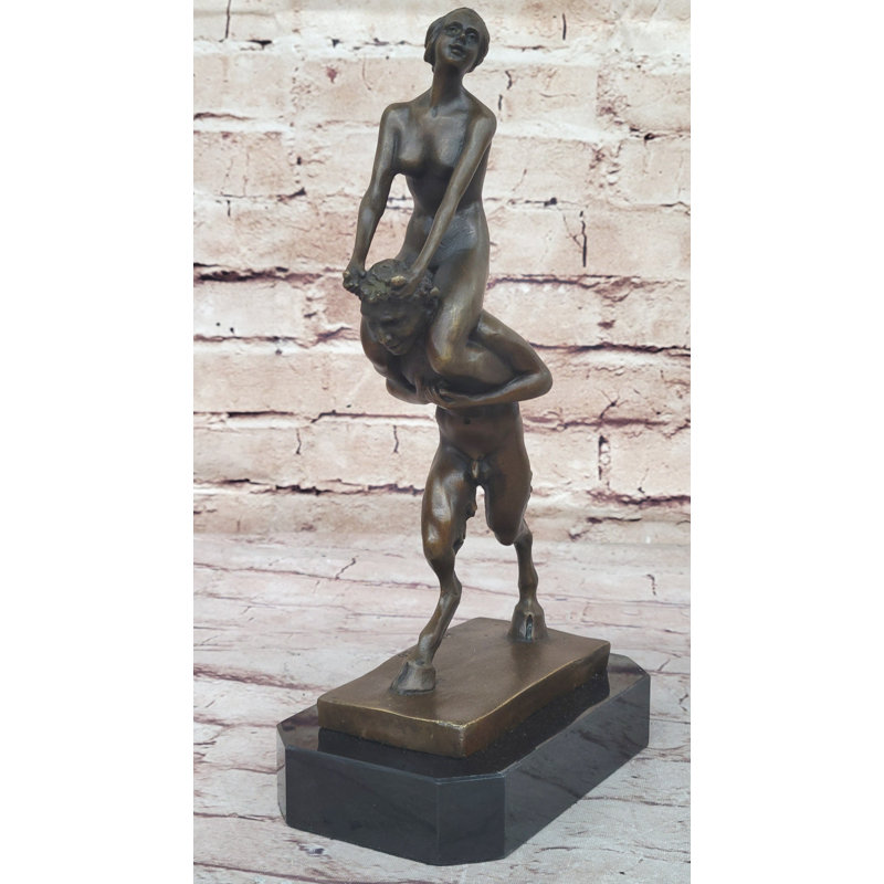 Figurines et sculptures