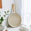 Wok de chef à frire antiadhésif de 10 po NEOFLAM FIKA pour cuisinière et induction, poignée en bois et revêtement en céramique antiadhésive, fabriqué en corée