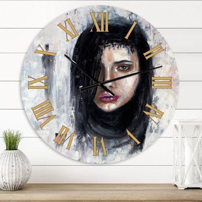 Portrait d'une jeune femme II - Horloge murale traditionnelle