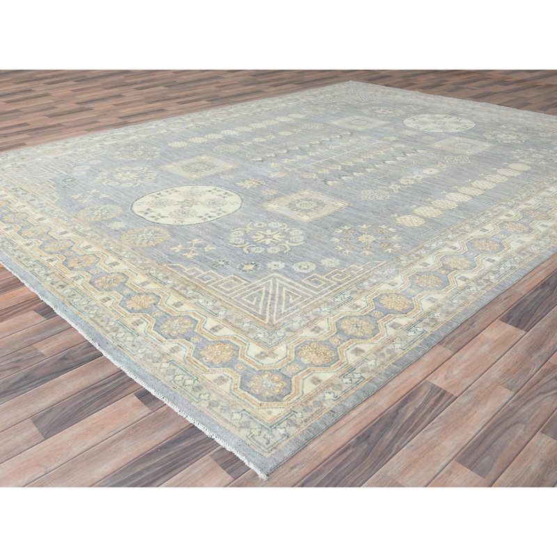 Tapis unique 9 pi 1 po x 12 pi Lauryn