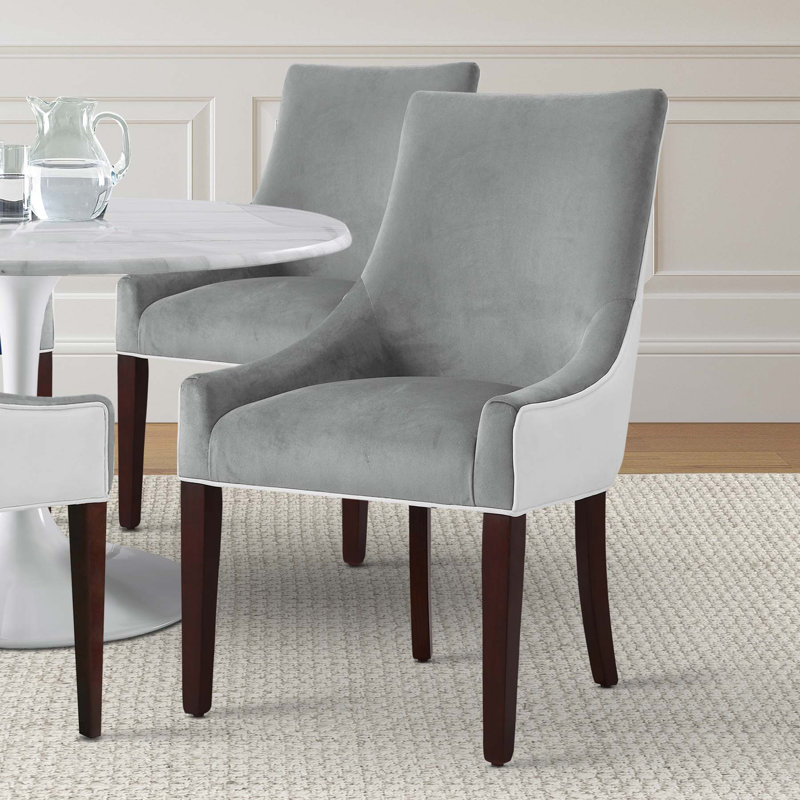 Chaise rembourrée Jackson - fumée, confort moelleux avec tissu durable et pieds en bois massif pour une salle à manger élégante