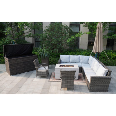 Ensemble de patio 8 pièces en rotin avec coussins