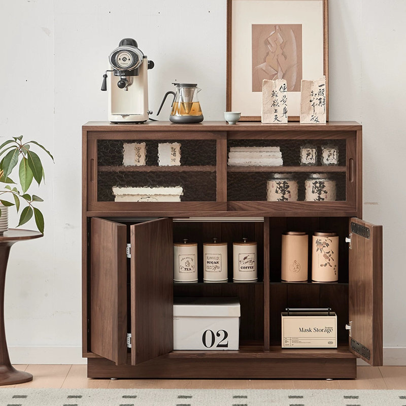 Petite armoire d'appoint en verre sur pied