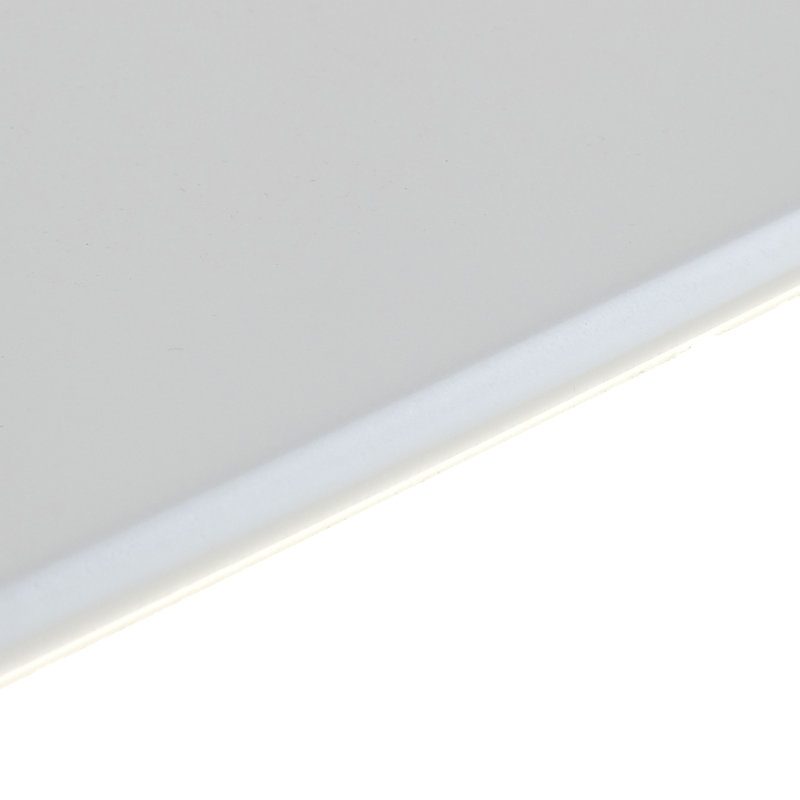 Carreau de céramique à bordure arrondie 8 po x 4 po Berkeley, Blanc arctique
