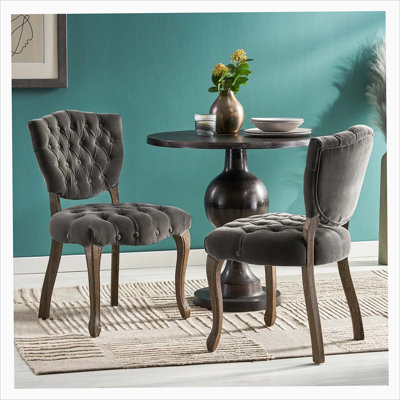 TUFTED CHAIR (WTHR)