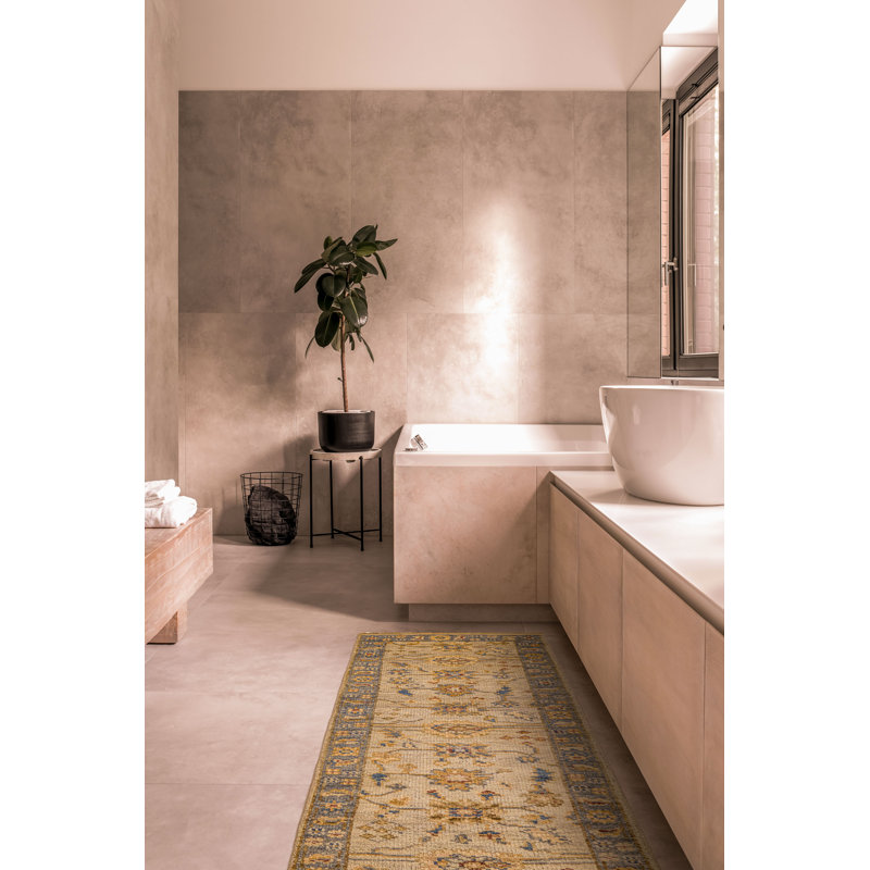 Jules Serapi Grey Rug 2'6" x 8'0"
