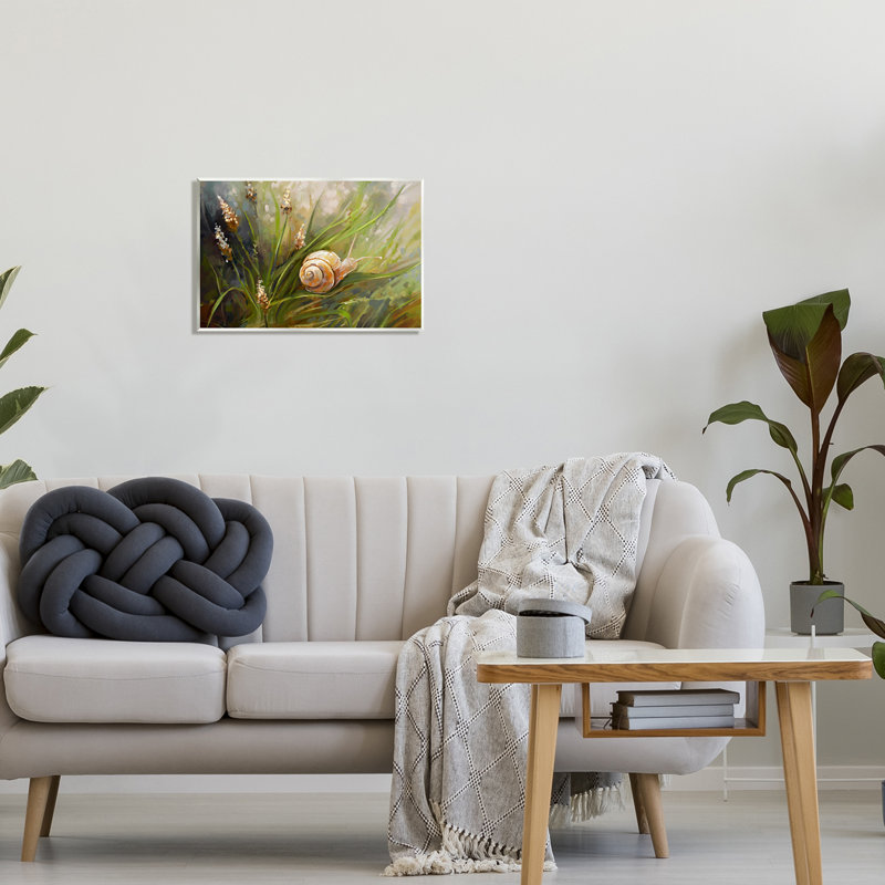 Escargot sur verdure par Ziwei Li, H 13 po x l 19 po x P 0,5 po
