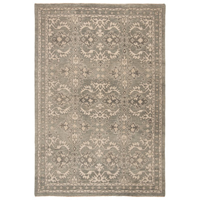 Sivas Hand-Knotted Gray/Ivory Area Rug