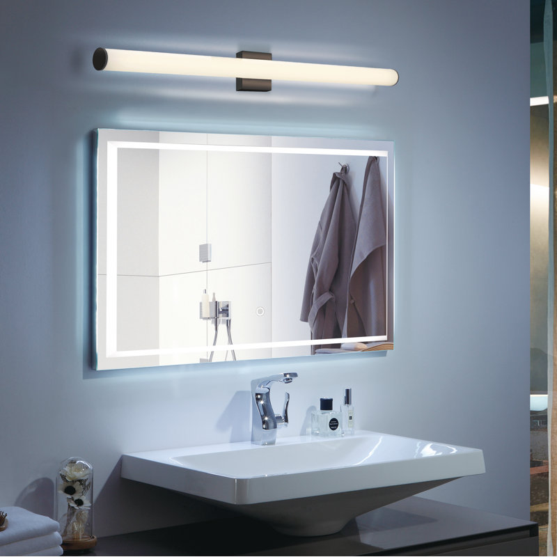Éclairage pour meuble-lavabo rond 27W Stepridge, Noir mat, H 2,5 po x l 48 po x P 2,5 po