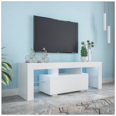 Meuble télé avec lumière DEL, rangement spacieux et design élégant pour les salons modernes