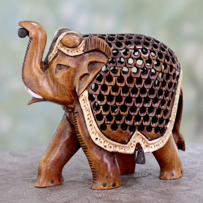 Belclaire Animals Figurines & Sculptures