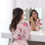Miroir de maquillage / rasage Hollywood-521043208