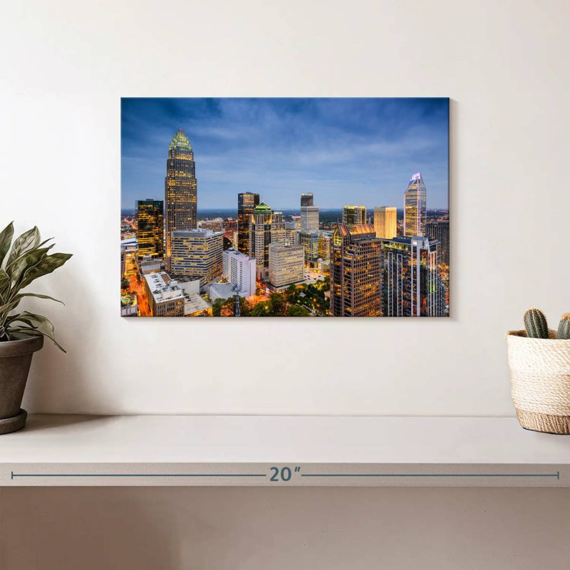 Hannes Charlotte Uptown Skyline, H 8 po x l 12 po