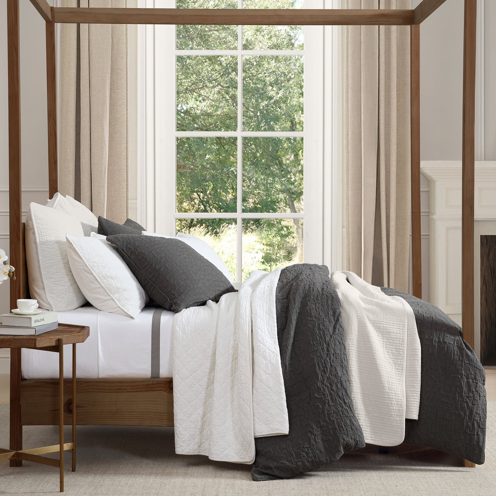 Bloomville Porto Matelassé Abstract Design Classic Chic 3 Piece Duvet Cover Set, Gray, King Duvet Cover + 2 King Shams
