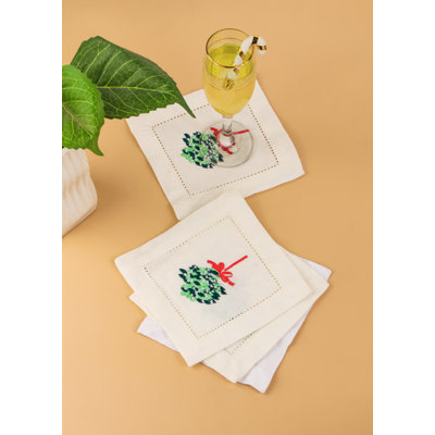 Christmas Wreath Cocktail Napkins