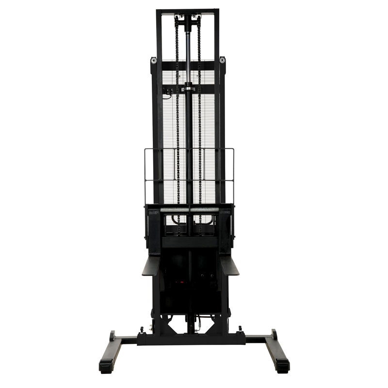 Empileur réglable, H 94 po x l 58 po x P 66,13 po