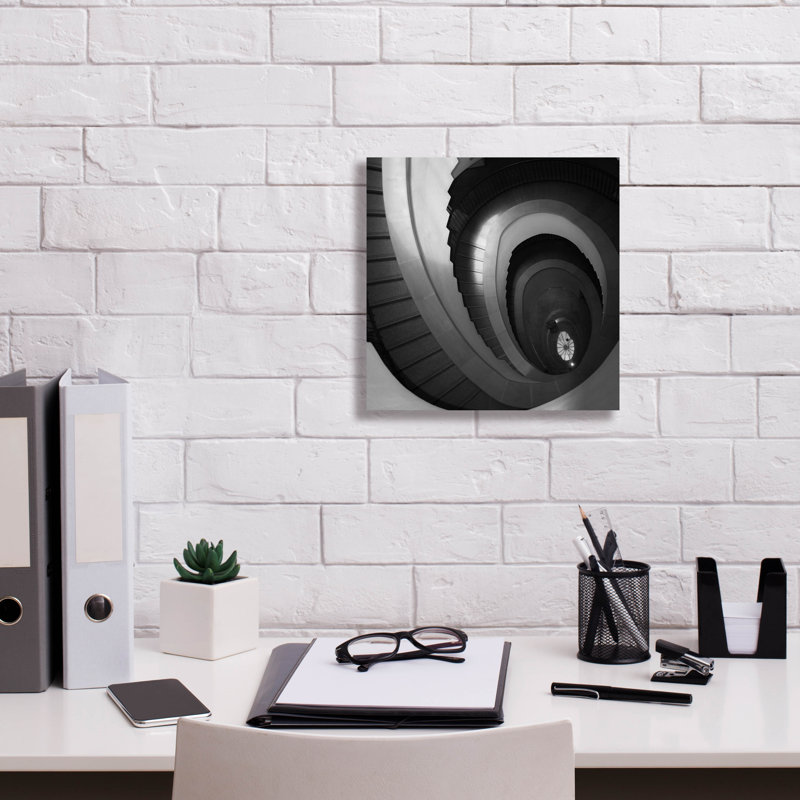 "Escalier en colimaçon n ° 5" par PhotoINC Studio, H 12 po x l 12 po x P 0,75 po